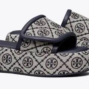 NIB Tory Burch T Jacquard Monogram Bubble Slides in Navy Size 7.5